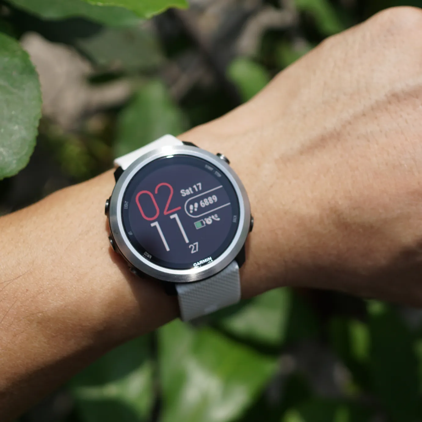 Monitoring Blood Sugar with Wearable Tech Glucose Monitor Watch and